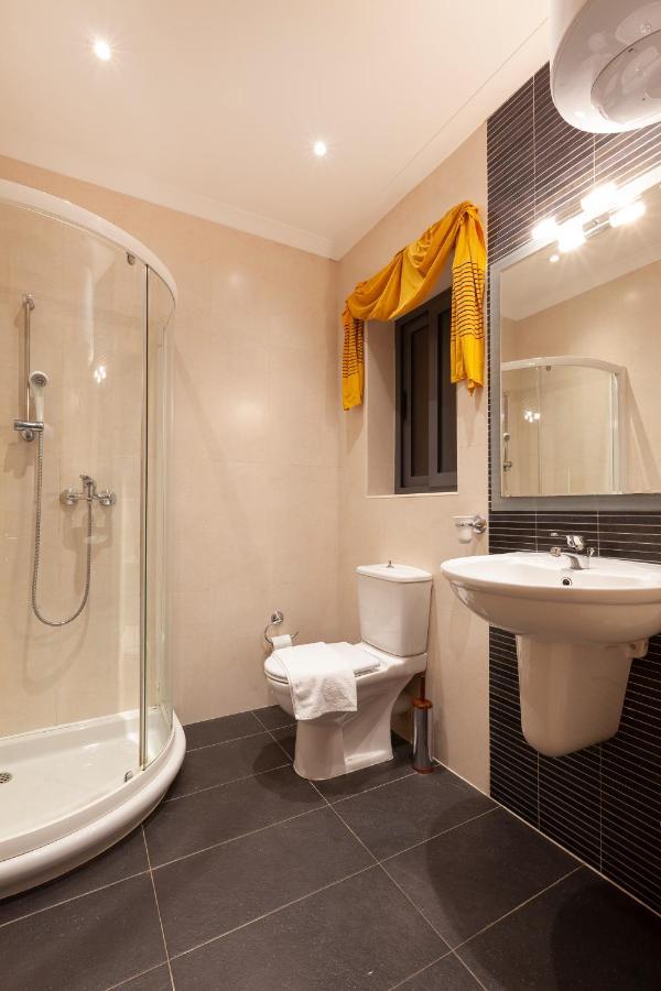 Spacious Seafront Apt With Living, Sofa, Wifi & Ac By 360 Estates Sliema Eksteriør billede