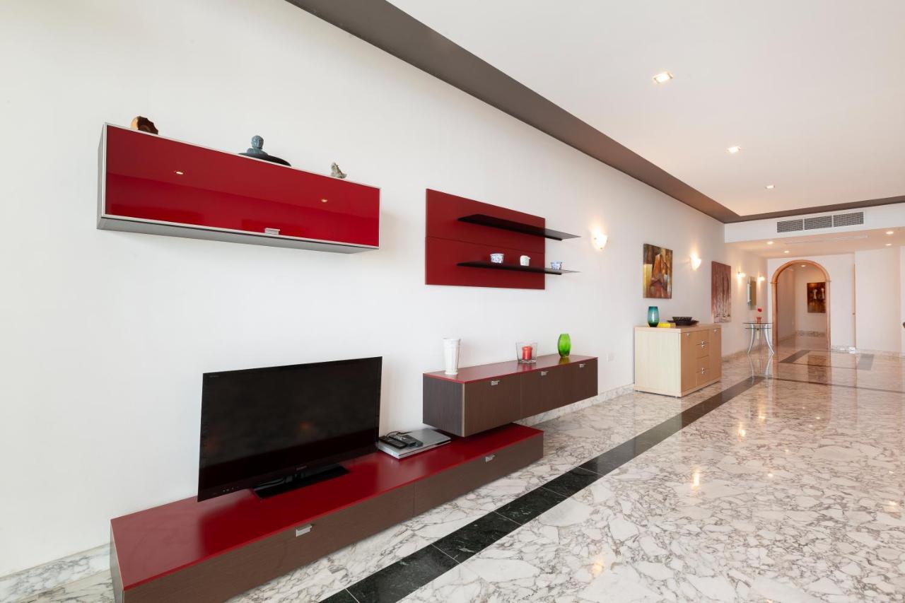 Spacious Seafront Apt With Living, Sofa, Wifi & Ac By 360 Estates Sliema Eksteriør billede
